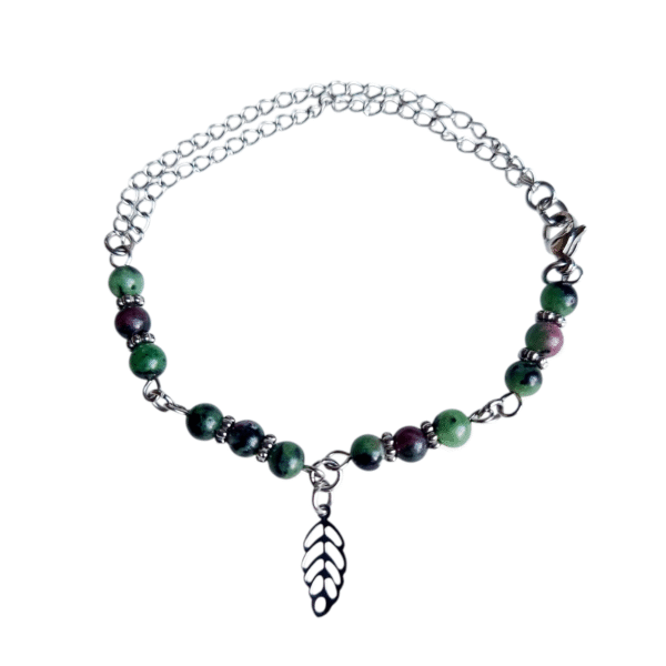 Bracelet artisanal, rubis sur zoïsite et acier inoxydable