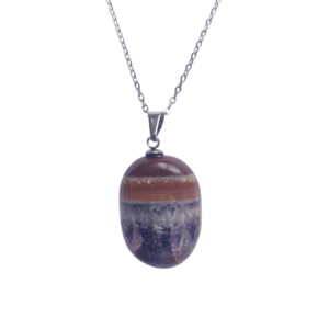 pendentif amethyste taillé dans l'atelier fady cristaux