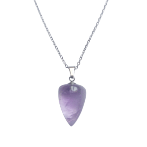 pendentif amethyste taillé dans l'atelier fady cristaux