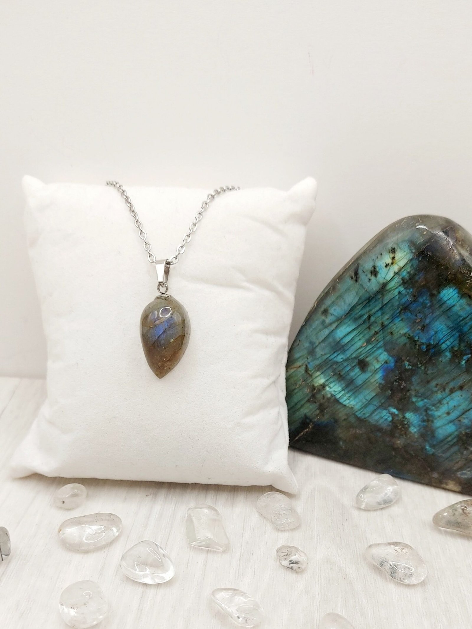 Les petits sculptés de Fady - Labradorite – Image 3